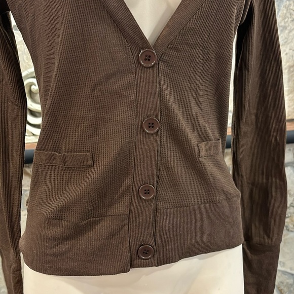 Cardigan - Picture 2 of 6